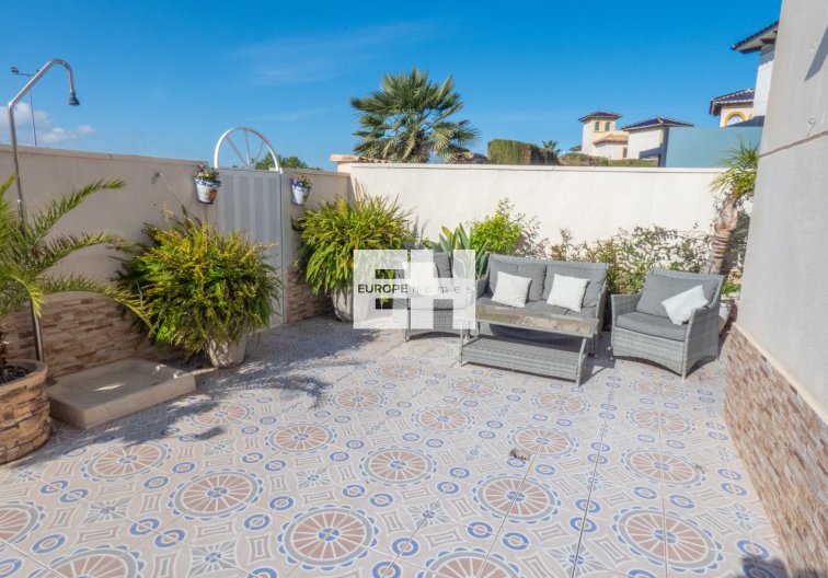 Revente - villa - Playa Flamenca - Costa Blanca