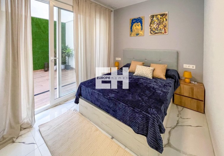 Segunda mano - Apartamento  - Torrevieja - Playa del Cura