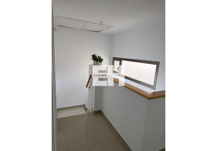 Segunda mano - town house - Torrevieja - Punta Prima