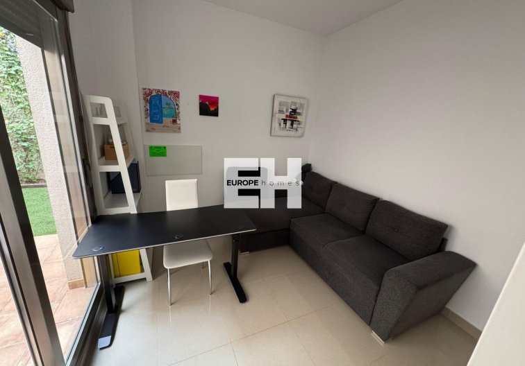 Segunda mano - town house - Torrevieja - Punta Prima