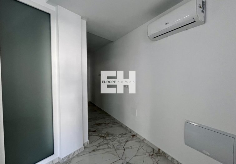 Segunda mano - Apartamento  - Torrevieja - PLAYA LOS LOCOS