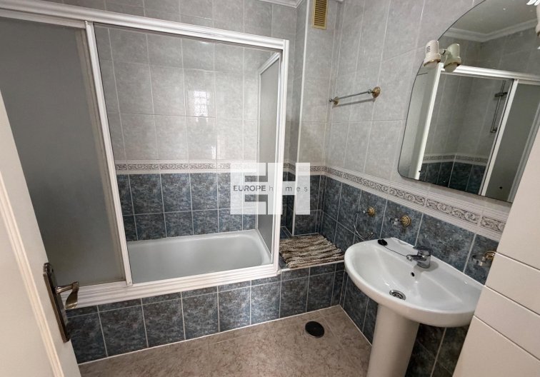 Segunda mano - town house - Orihuela Costa - La Zenia