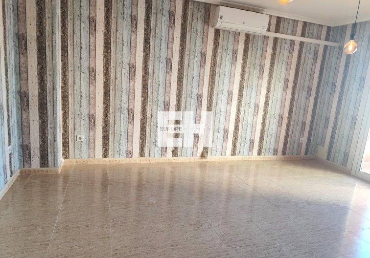 Segunda mano - Apartamento  - Torrevieja - Centro