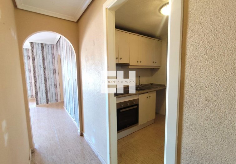 Segunda mano - Apartamento  - Torrevieja - Centro