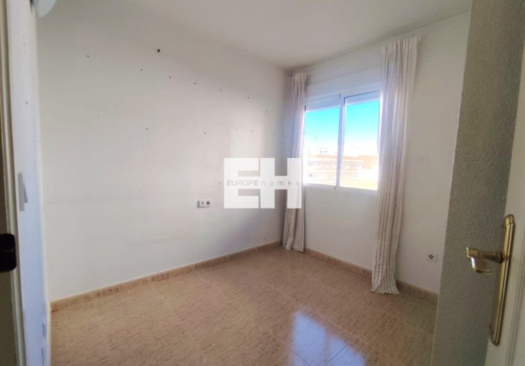 Segunda mano - Apartamento  - Torrevieja - Centro