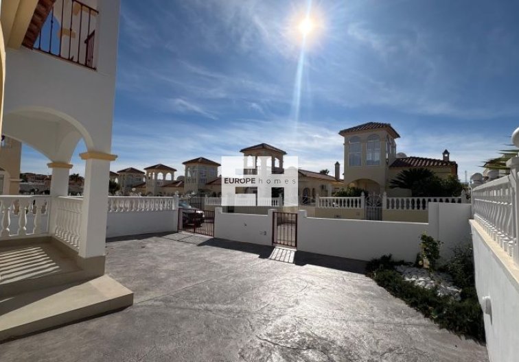 Segunda mano - villa - Algorfa - Inland