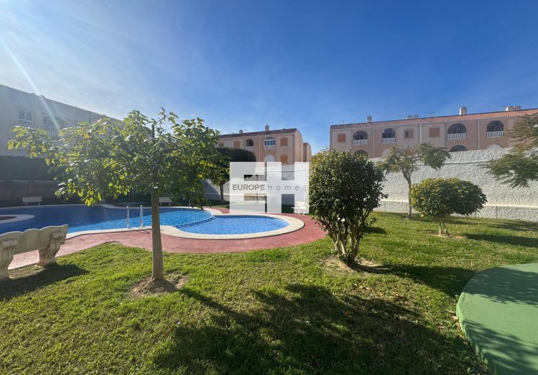 Segunda mano - Apartamento  - Torrevieja - Costa Blanca