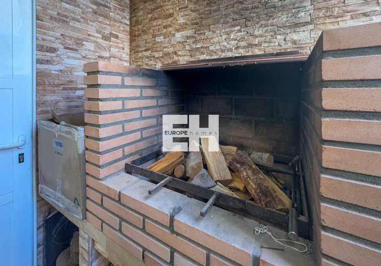 Resale - villa - Orihuela Costa - Los Almendros-la Florida