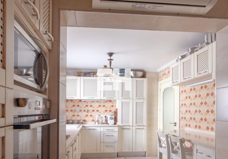 Resale - villa - Orihuela Costa - Los Almendros-la Florida