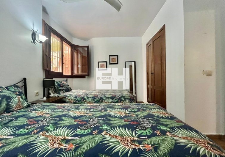 Segunda mano - Bungalow - Torrevieja - Punta Prima