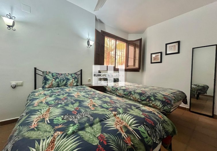 Segunda mano - Bungalow - Torrevieja - Punta Prima