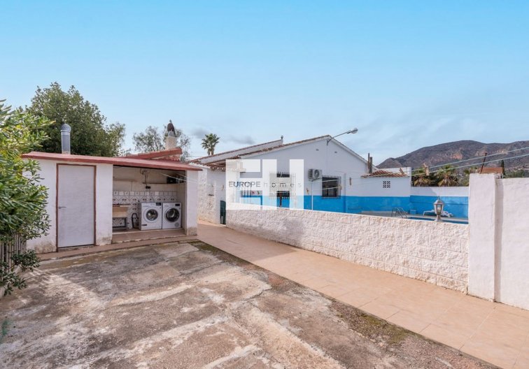 Segunda mano - villa - Hondón de las Nieves - Inland