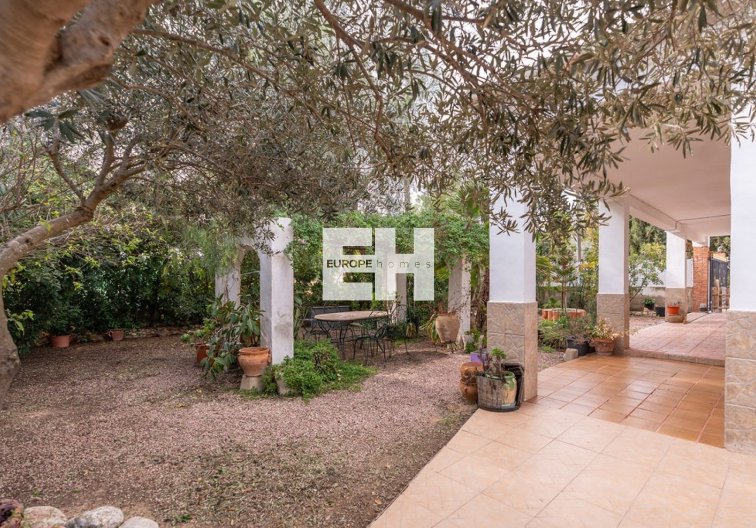 Segunda mano - villa - Hondón de las Nieves - Inland