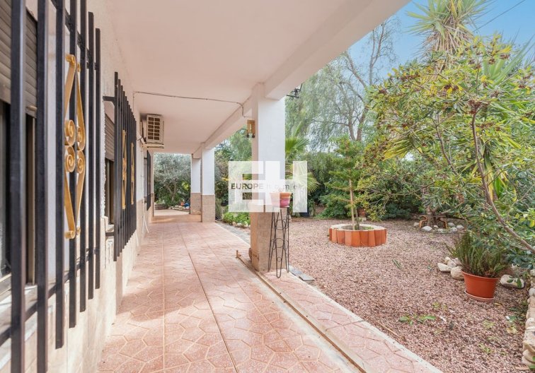 Segunda mano - villa - Hondón de las Nieves - Inland