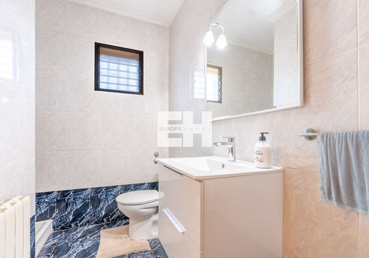 Segunda mano - villa - Hondón de las Nieves - Inland