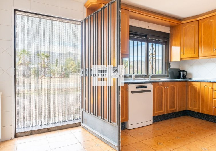 Segunda mano - villa - Hondón de las Nieves - Inland