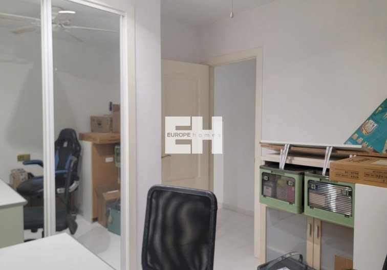 Segunda mano - Apartamento  - Torrevieja - Playa del Cura