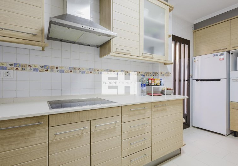 Segunda mano - villa - Torrevieja - Costa Blanca