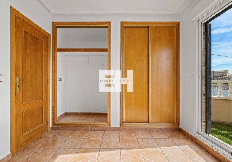 Segunda mano - villa - Orihuela Costa - Costa Blanca