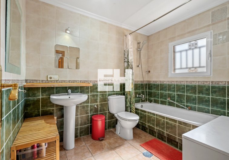 Segunda mano - villa - Orihuela Costa - Costa Blanca