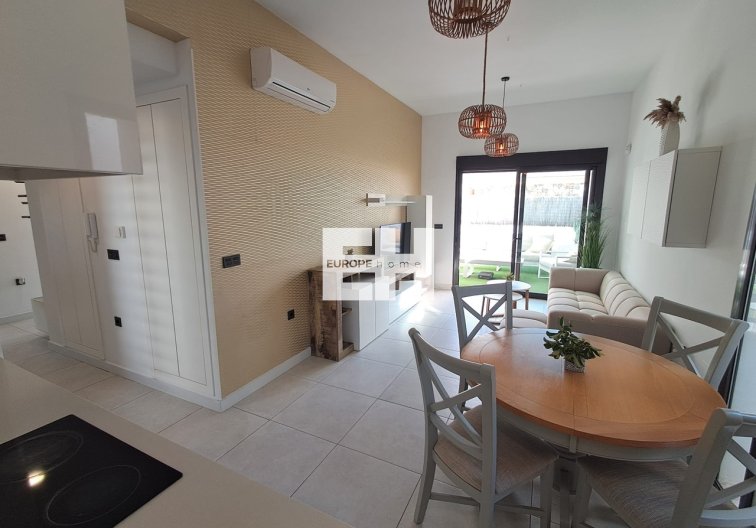 Segunda mano - villa - Cabo Roig - Costa Blanca