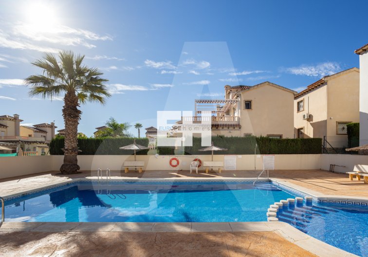 Segunda mano - villa - Guardamar del Segura - El Raso