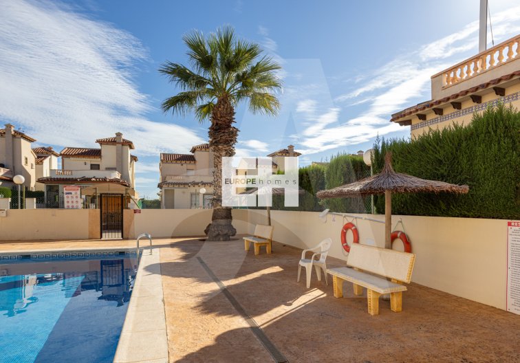 Segunda mano - villa - Guardamar del Segura - El Raso