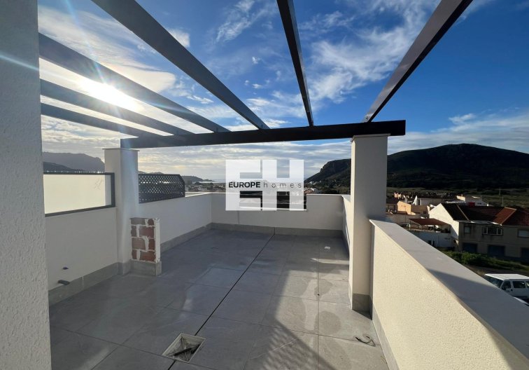 Neubau - town house - La Union - centro