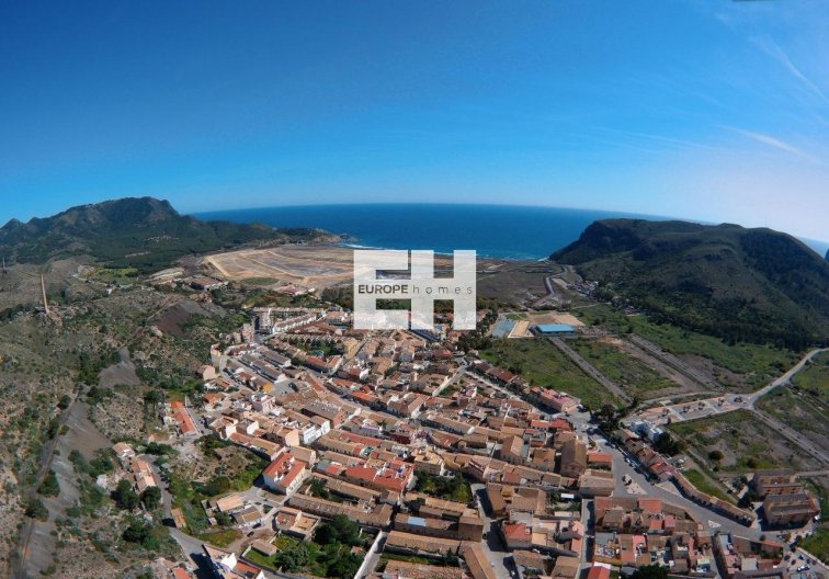 Neubau - town house - La Union - centro