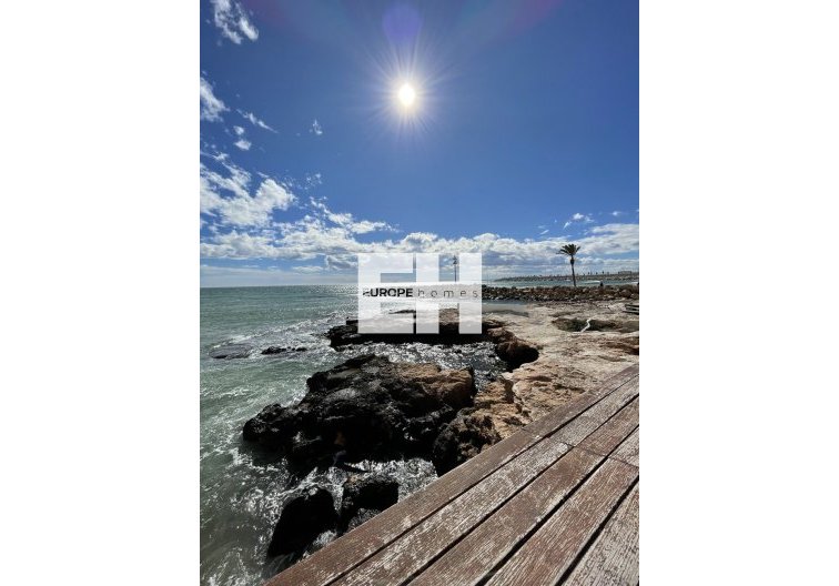 Segunda mano - Atico - Torrevieja - Playa de cura