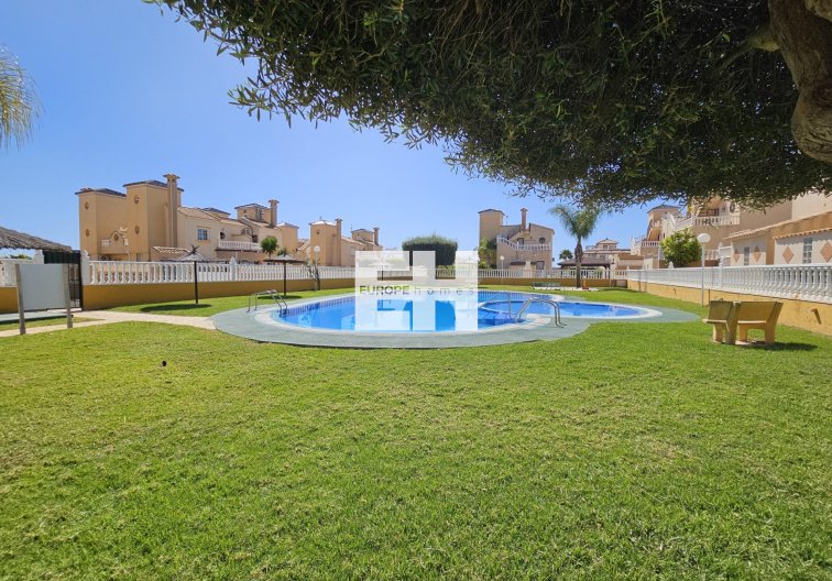 Segunda mano - Apartamento  - Orihuela Costa - Lomas de Cabo Roig