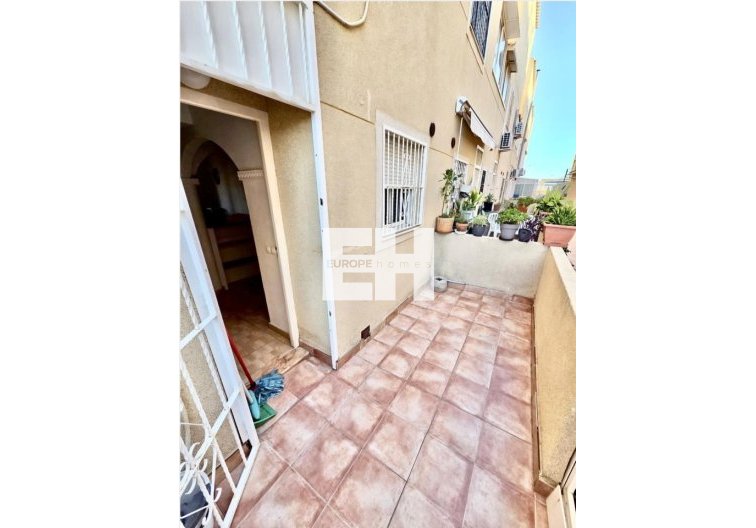 Segunda mano - town house - Playa Flamenca - Costa Blanca
