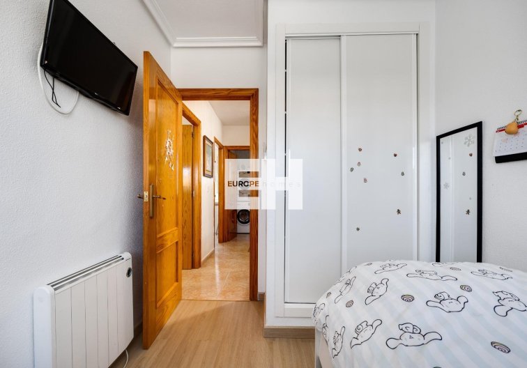 Segunda mano - town house - Torrevieja - Aguas Nuevas