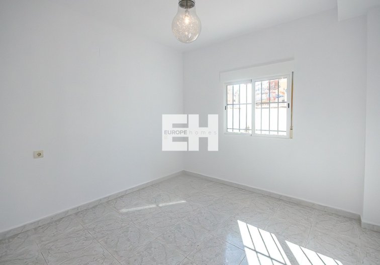 Wiederverkauf - villa - San Miguel de Salinas - Inland