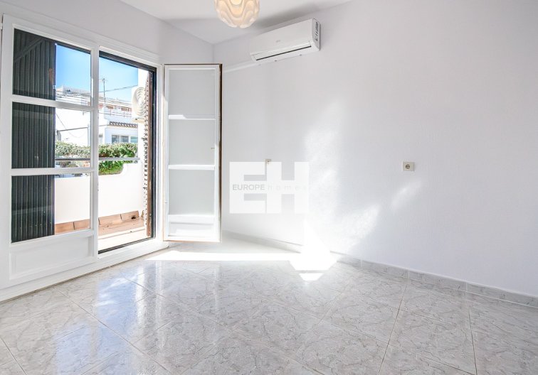 Wiederverkauf - villa - San Miguel de Salinas - Inland