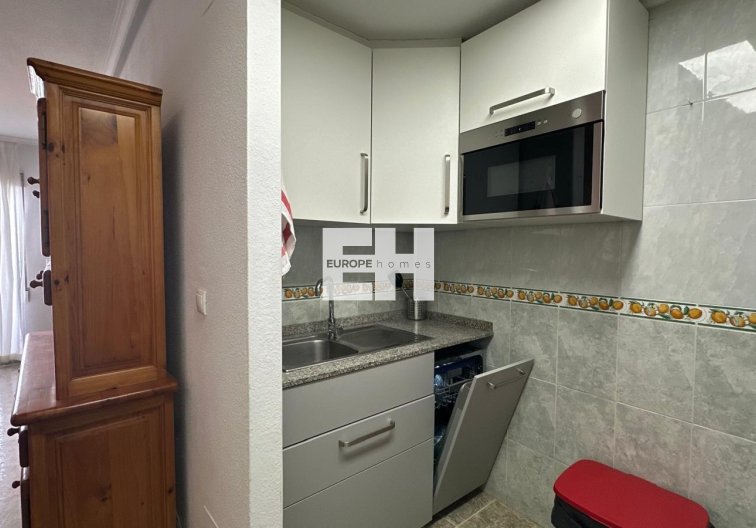 Wiederverkauf - Wohnung - Torrevieja - Estacion De Autobuses