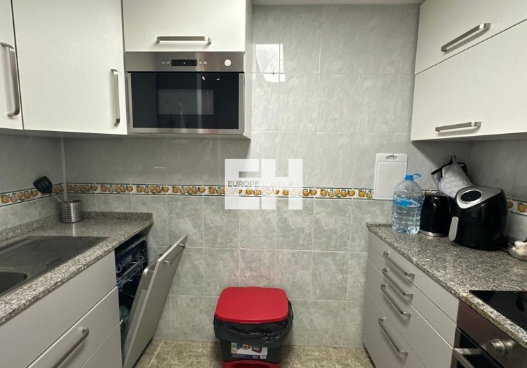 Wiederverkauf - Wohnung - Torrevieja - Estacion De Autobuses