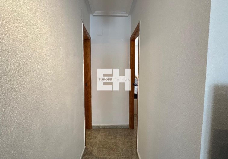 Wiederverkauf - Wohnung - Torrevieja - Estacion De Autobuses