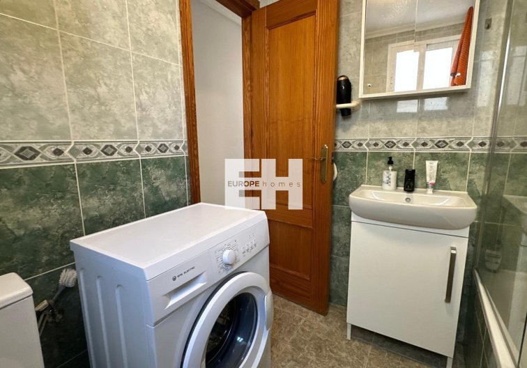 Wiederverkauf - Wohnung - Torrevieja - Estacion De Autobuses