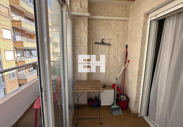 Wiederverkauf - Wohnung - Torrevieja - Estacion De Autobuses