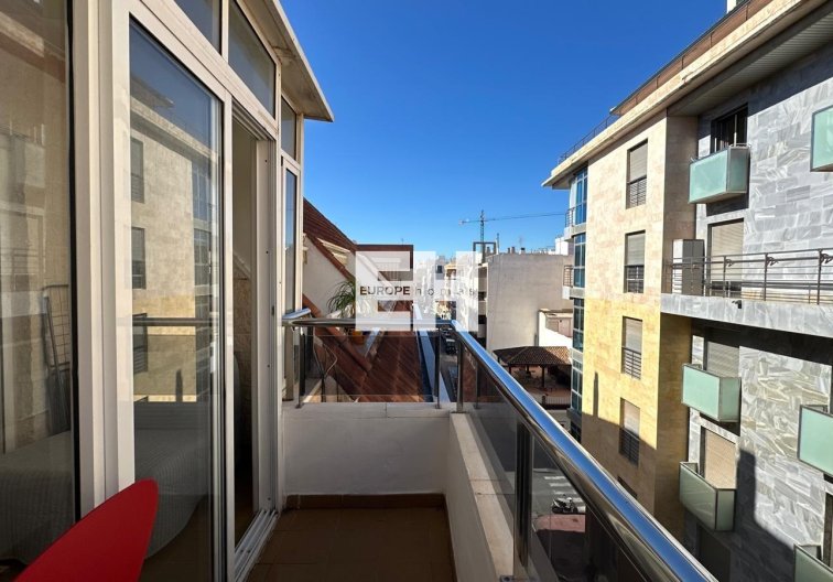 Wiederverkauf - Wohnung - Torrevieja - Estacion De Autobuses