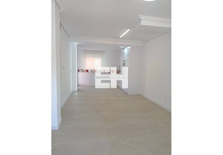 Segunda mano - town house - Pilar de la Horadada