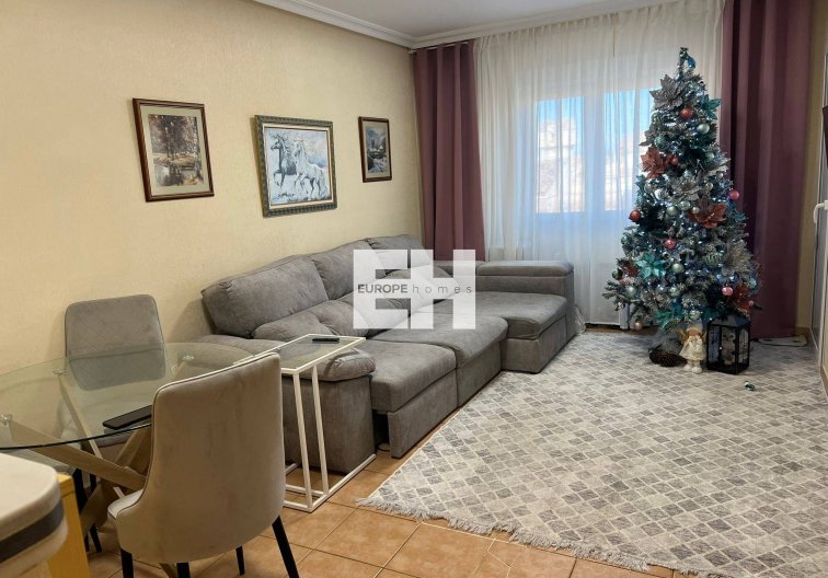 Segunda mano - Apartamento  - Torrevieja - Aguas Nuevas