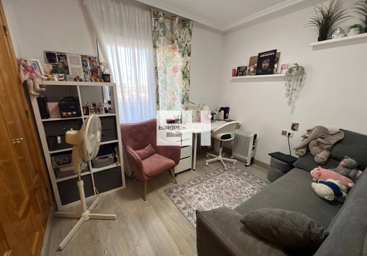 Segunda mano - Apartamento  - Torrevieja - Aguas Nuevas