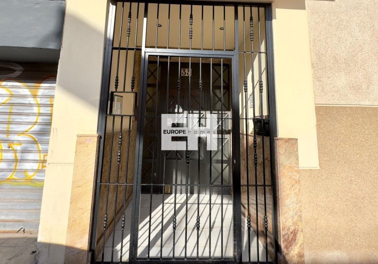 Herverkoop - Appartement - Torrevieja - Centro