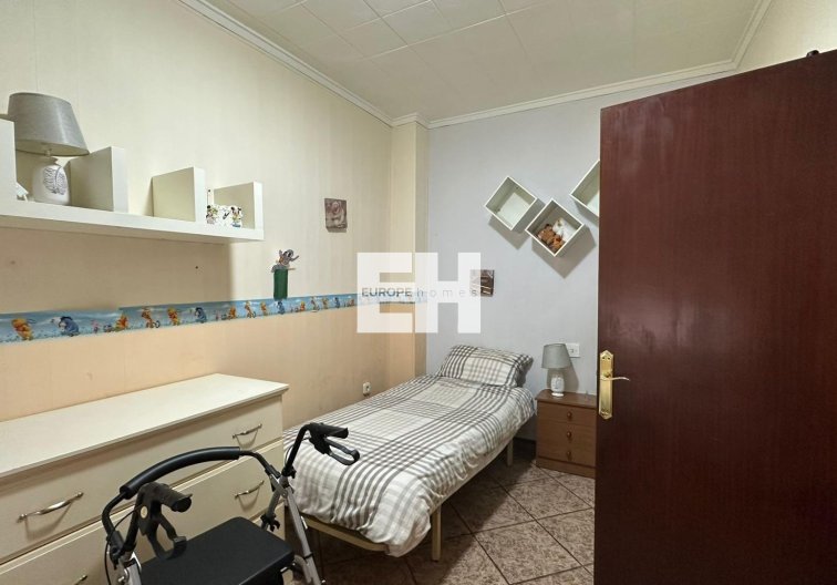 Wiederverkauf - Wohnung - Torrevieja - Estacion De Autobuses