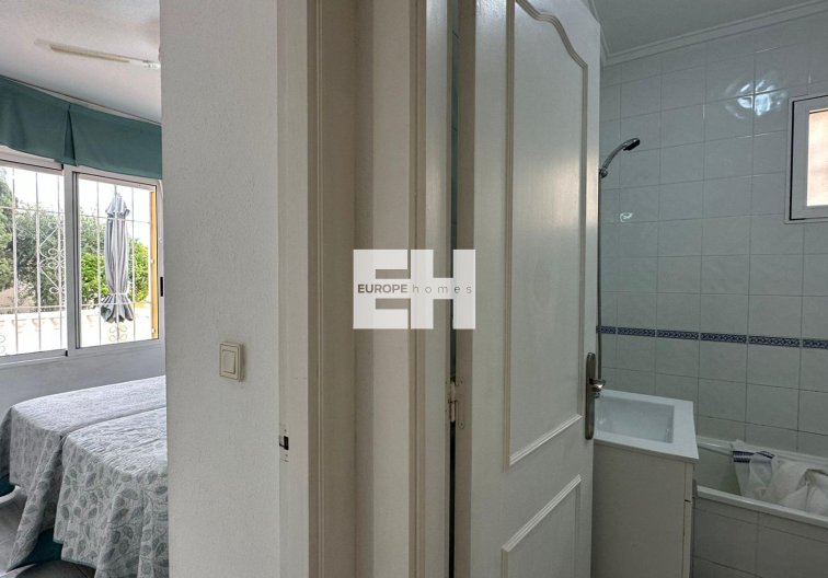 Segunda mano - Bungalow - Orihuela Costa - Los Almendros-la Florida