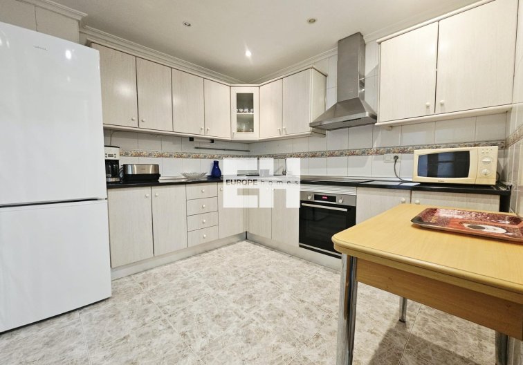 Herverkoop - Appartement - Torrevieja - Estacion De Autobuses