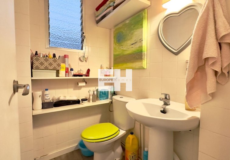 Segunda mano - Apartamento  - Torrevieja - Centro