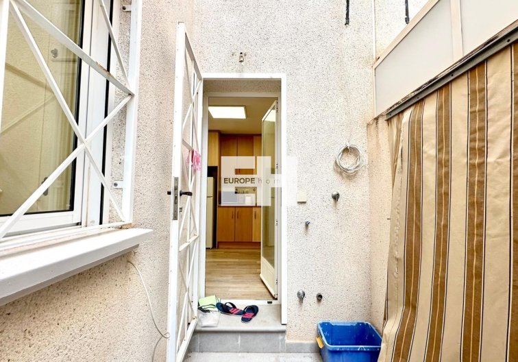 Segunda mano - Bungalow - Torrevieja - Torreblanca